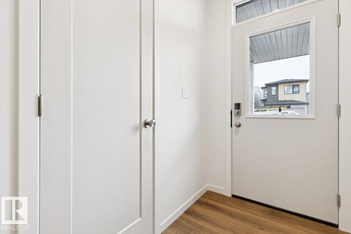 Property Photo: 440 31 Street SW AB T6X 3N8
