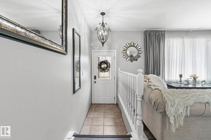 Property Photo:  11119 31st NW NW  AB T5W 1W9 