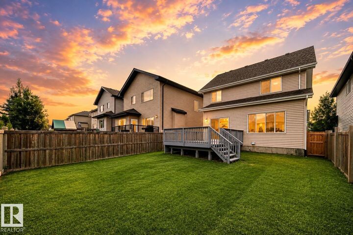 Property Photo:  4212 Charles Close SW  AB T6W 0Z5 