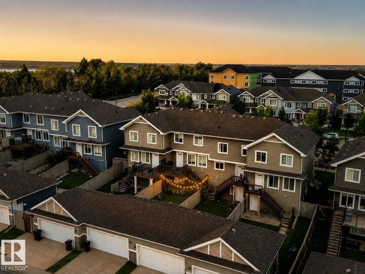 Property Photo:  4013 Blackbird Link NW  AB T5S 0K8 
