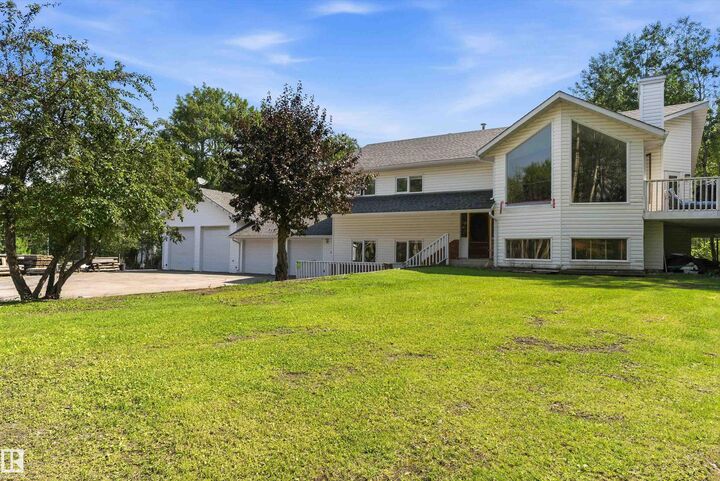 Property Photo: 21410 Twp Road 524 AB T8E 2H5