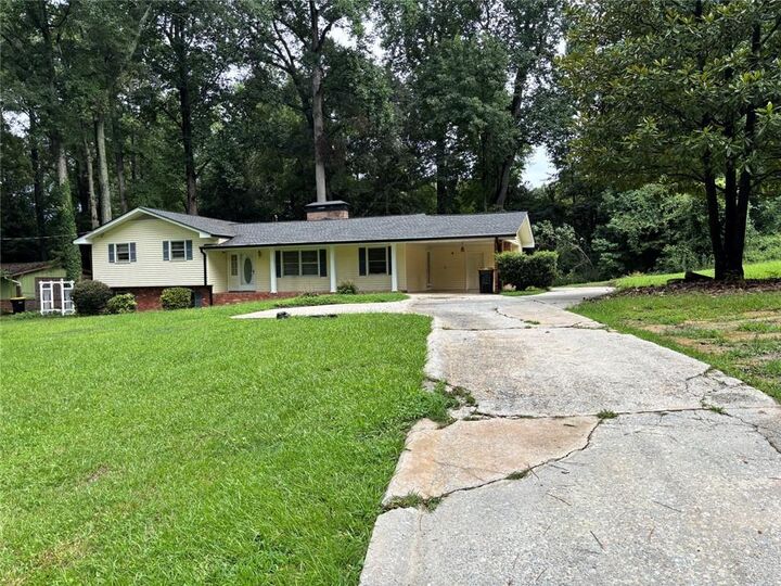 Property Photo:  115 Valley View Drive  GA 30213 