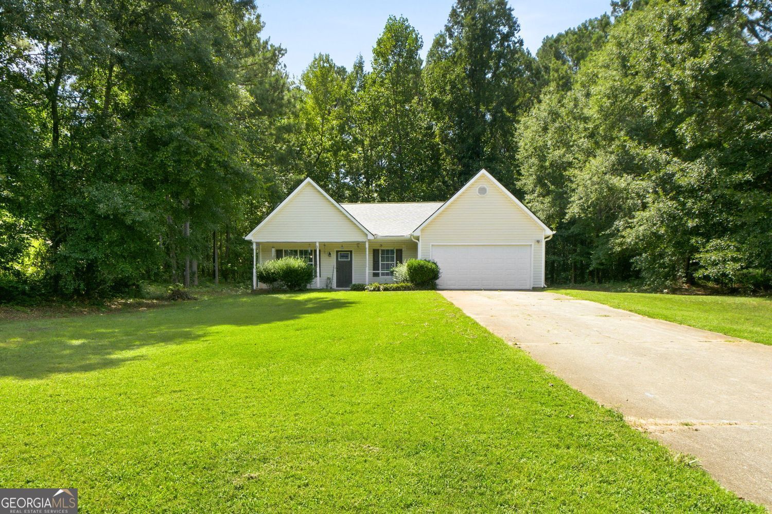 Property Photo:  315 Wild Turkey Lane  GA 30248 