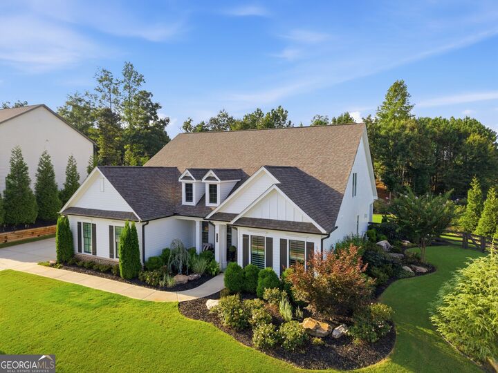 Property Photo:  6510 Serene Way  GA 30534 