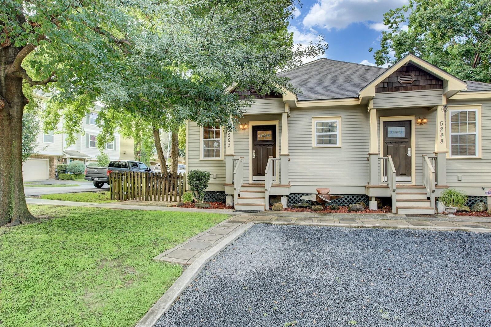 Property Photo:  5250 Eigel Street  TX 77007 