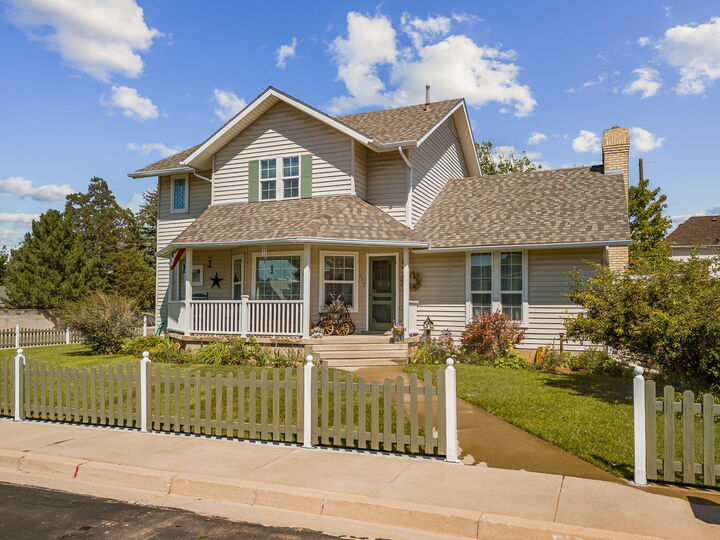 Property Photo:  517 S 860 W  UT 84720 