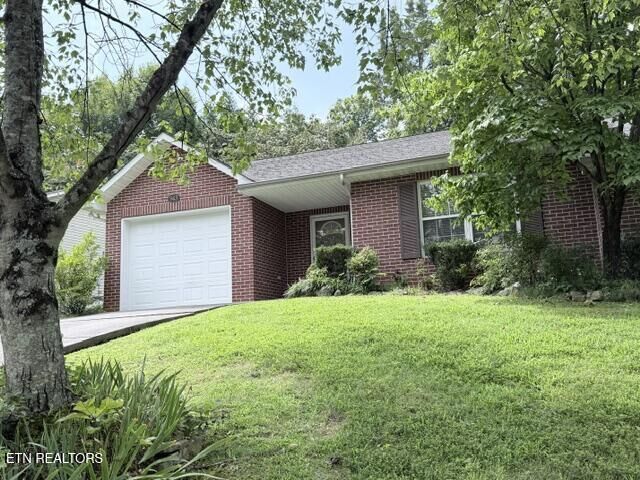 Property Photo:  943 Spring Park Rd  TN 37914 