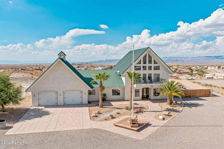 Property Photo:  4155 E Coronado Rd  AZ 86404 