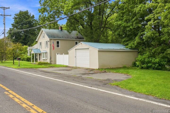 Property Photo: 344 Broadway 9W NY 12487