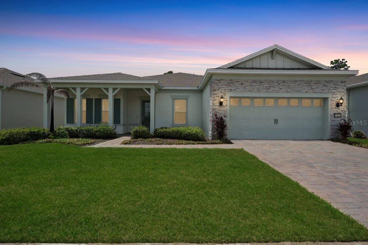 Property Photo:  15084 Canopy Cover Drive  FL 34787 