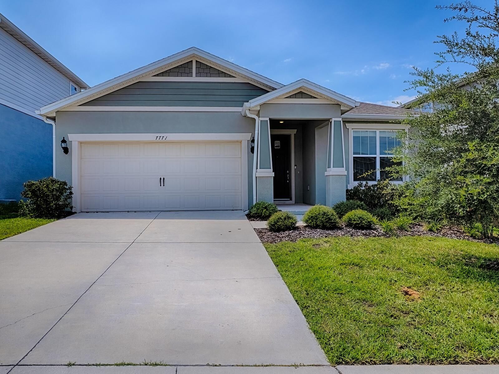 Property Photo: 7771 Syracuse Drive FL 34714