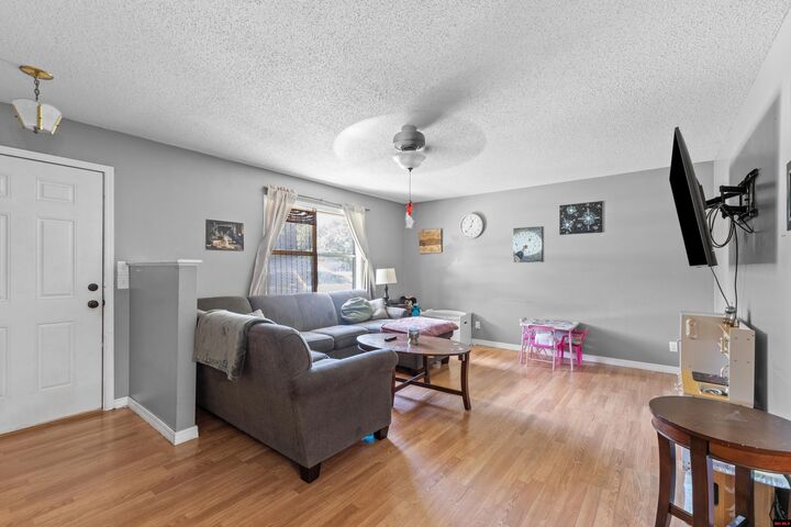 Property Photo:  531 Spring Street  AR 72653 