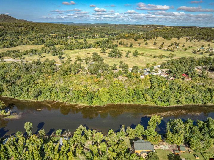 Property Photo:  13066 Hwy 5 North  AR 72658 