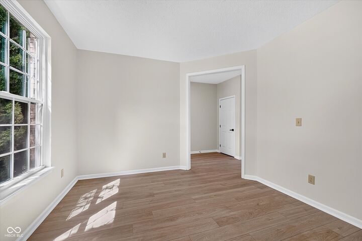 Property Photo:  4099 Cheltonham Court  IN 46168 