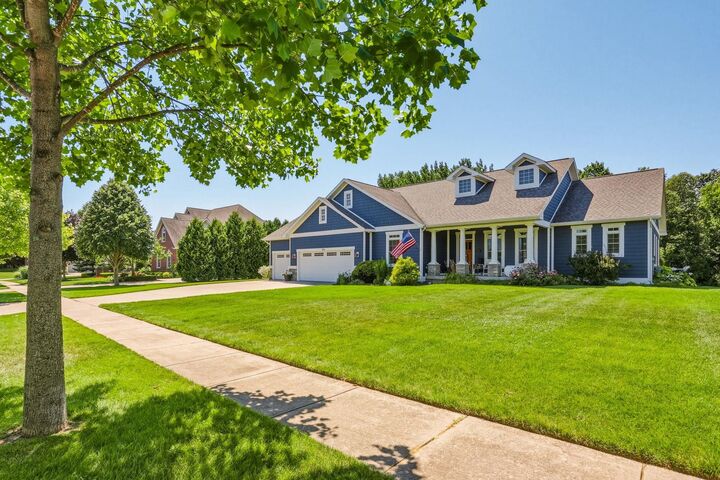 Property Photo:  334 Queens Creek Drive  MI 48734 