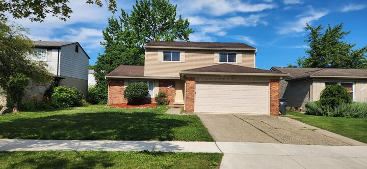 Property Photo: 26061 Marlowe Place MI 48237