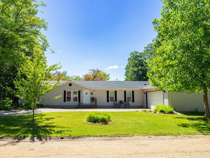 Property Photo: 84 Thelen Drive MI 49055