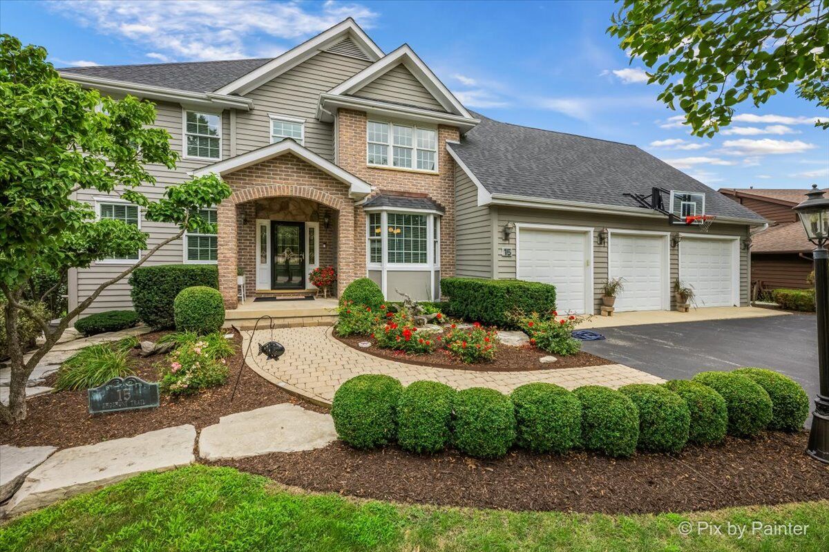 Property Photo:  15 Shoshoni Trail  IL 60046 