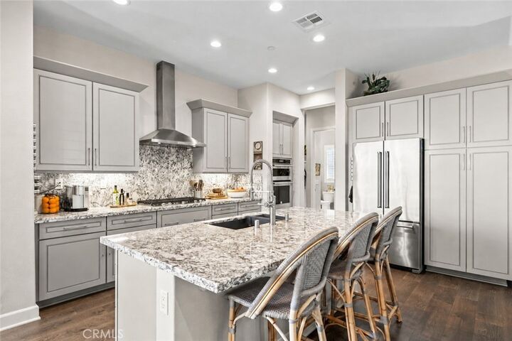 Property Photo:  24 Puesto Road  CA 92694 
