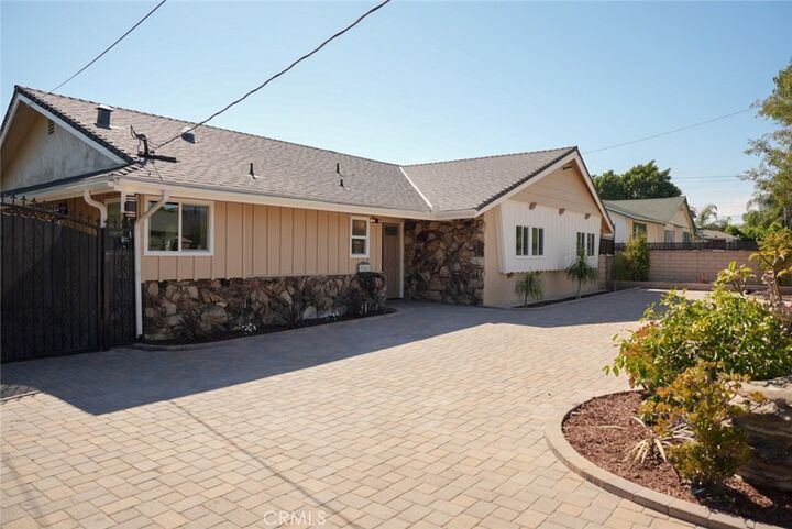 Property Photo:  9243 Cayuga  CA 91352 