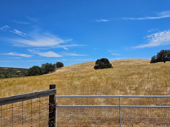 Property Photo:  58 S. Petersburg  CA 95252 
