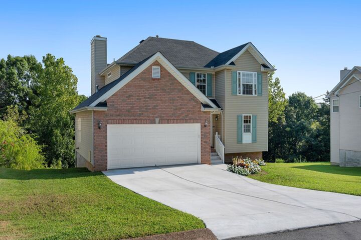 Property Photo: 1513 Yarmouth Ln TN 37138