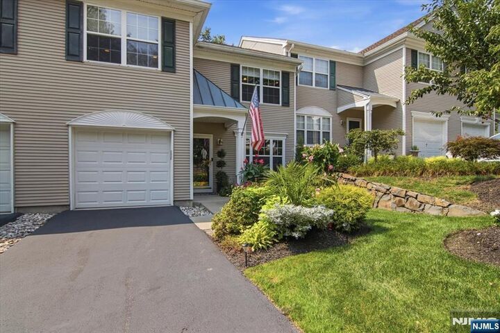 Property Photo:  153 Rock Road  NJ 07470 