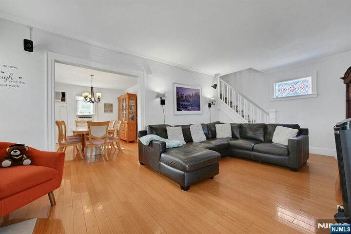 Property Photo:  218 Elder Avenue  NJ 07621 
