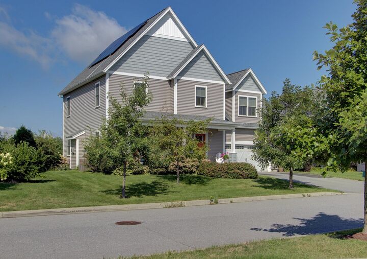 Property Photo:  307 Rye Circle  VT 05403 