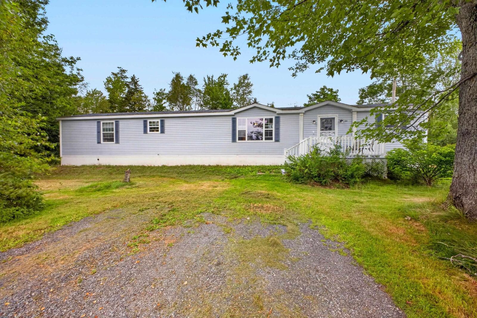 Property Photo: 1050 Waddens Court NS B0K 2A0