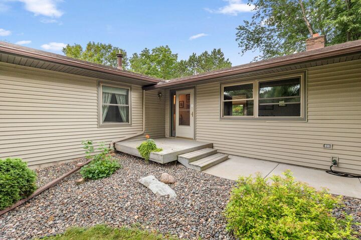Property Photo: 32050 Park Trail MN 55012