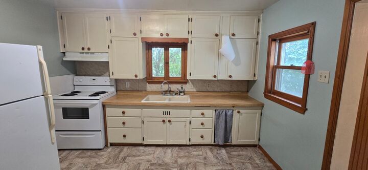 Property Photo:  119 Red Lake Avenue SW  MN 56621 