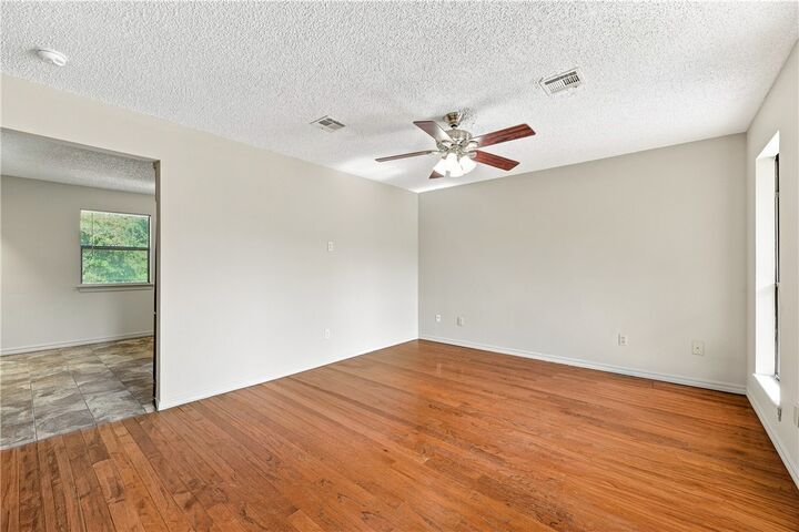 Property Photo:  803 4th Avenue  AR 72736 