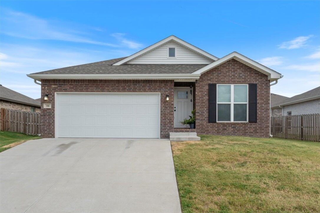 Property Photo:  310 Wagnon Trail  AR 72753 