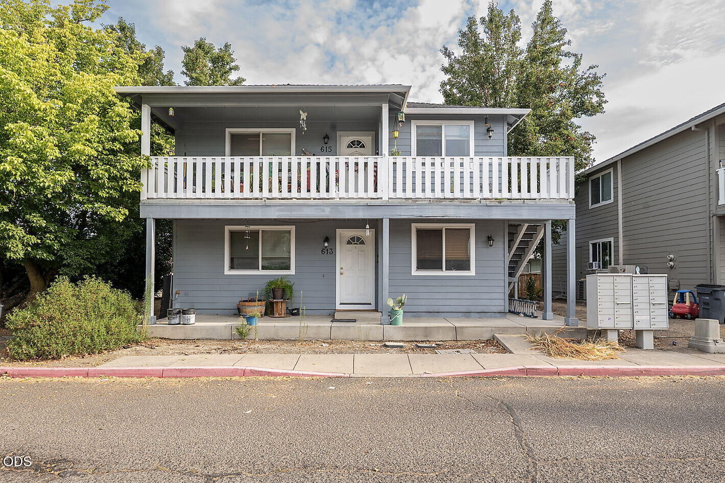 Property Photo:  613 Valley Heart Lane  OR 97502 