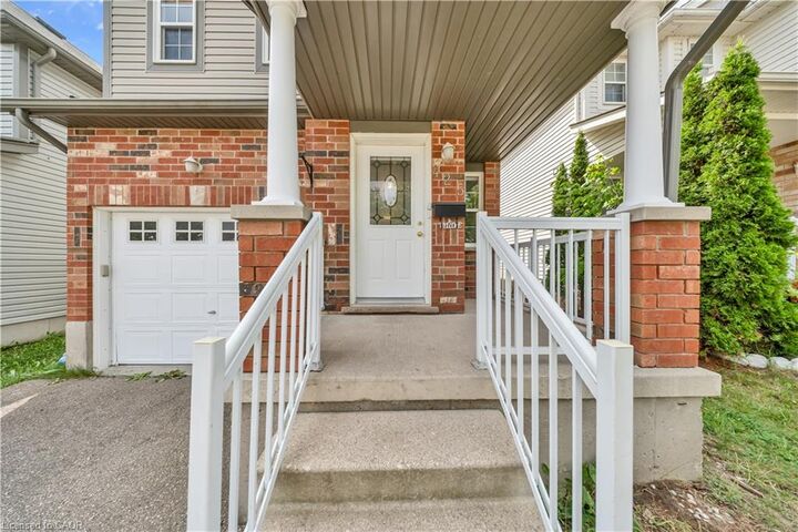 Property Photo: 425 Speckled Alder Street ON N2V 2T5