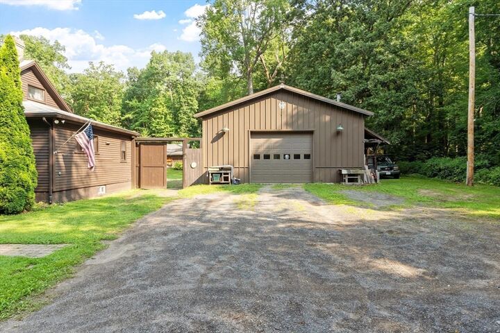 Property Photo:  366 Allen Rd  MA 01007 
