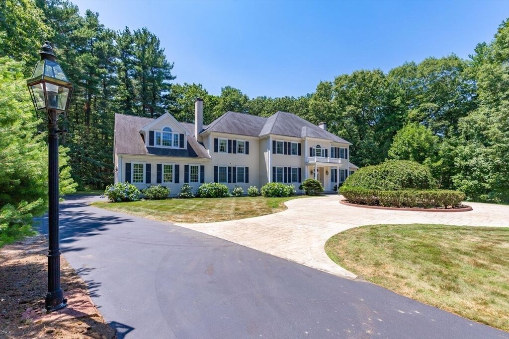 Property Photo:  68 Elm St  MA 02021 
