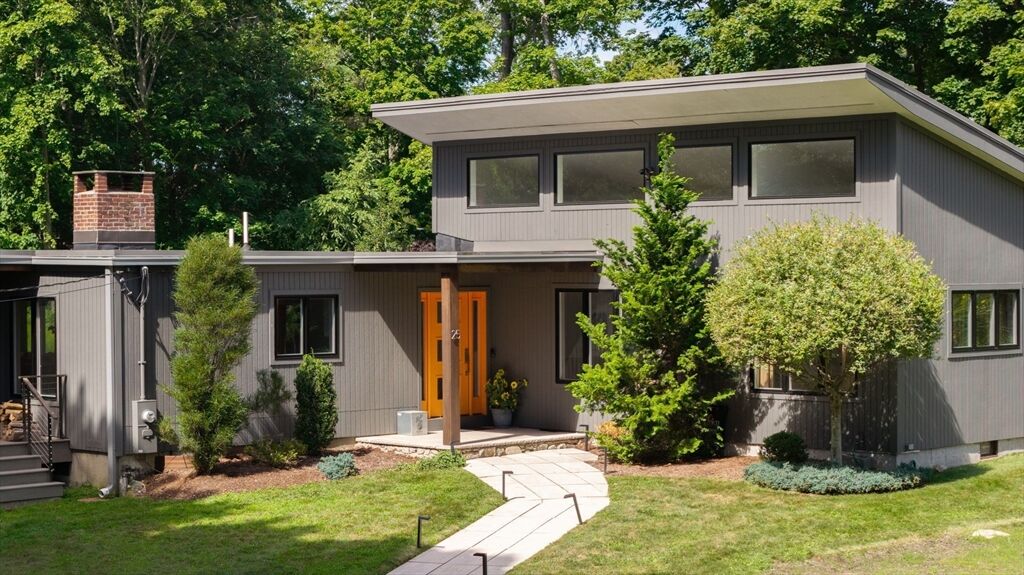 Property Photo:  25 Virginia Ln  MA 02025 