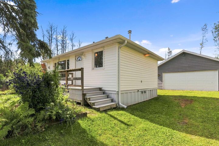 164 Crescent Drive — photo 1