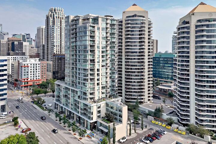 Property Photo:  1025 5 Avenue SW 503  AB T2P 1N4 