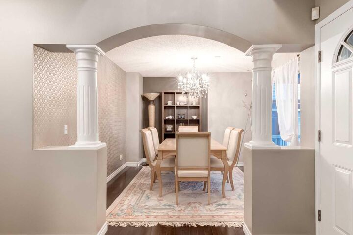 Property Photo:  331 Sierra Madre Court SW  AB T3H 3G7 