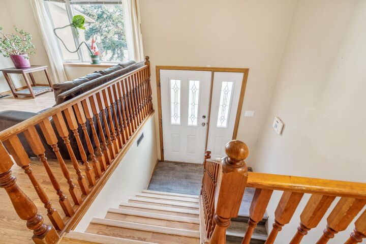 Property Photo:  11 Rutgers Crescent  AB T1K 4S9 