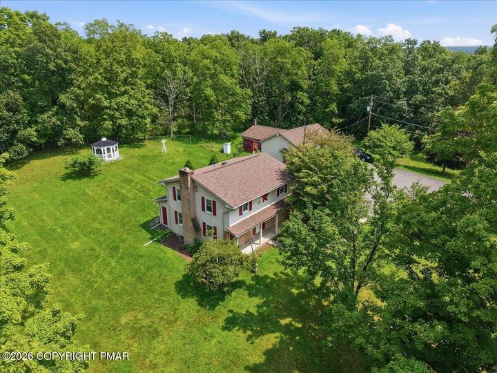 Property Photo:  256 Craigs Meadow Road  PA 18301 