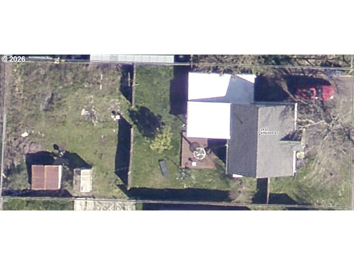Property Photo:  2932 Kincaid St  OR 97405 