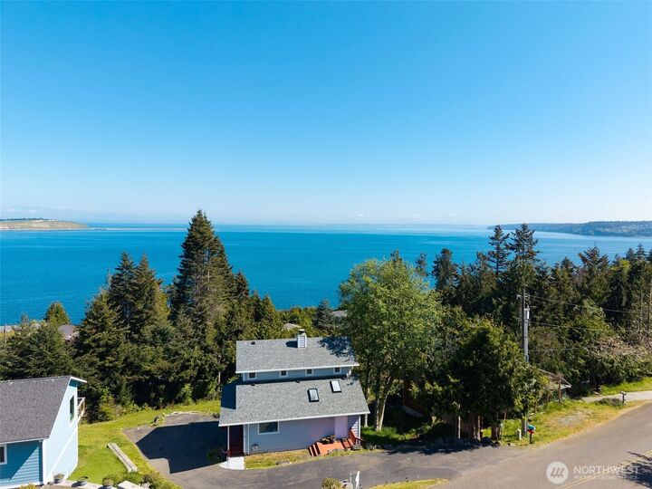 Property Photo: 320 North Street WA 98382