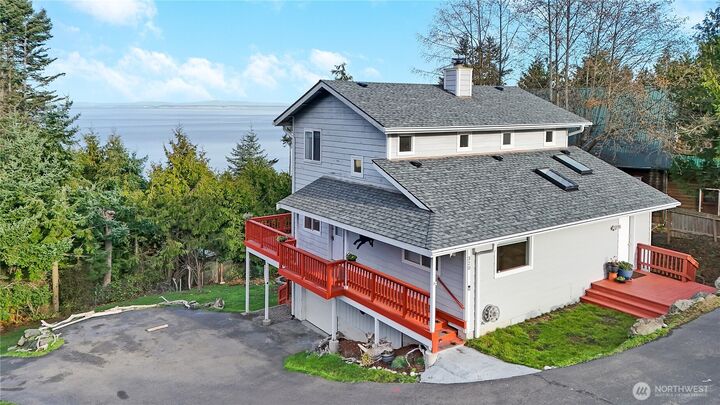 Property Photo: 320 North Street WA 98382
