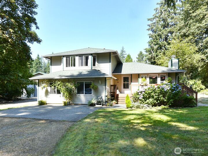 Property Photo: 22526 SE 187th Street WA 98038
