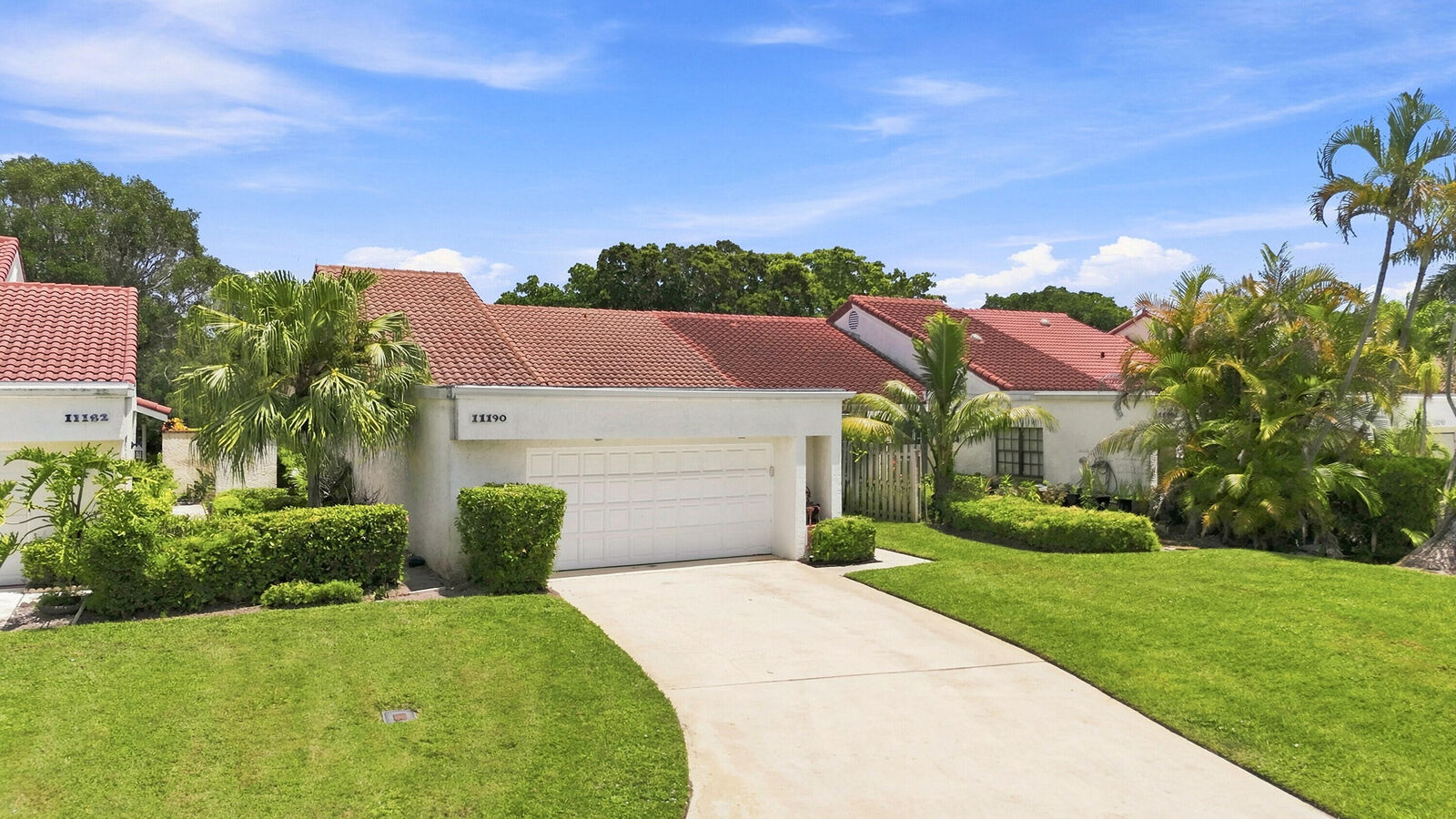 Property Photo: 11190 Stonybrook Lane FL 33437
