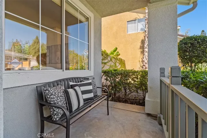 Property Photo:  8 National Place Place  CA 92602 